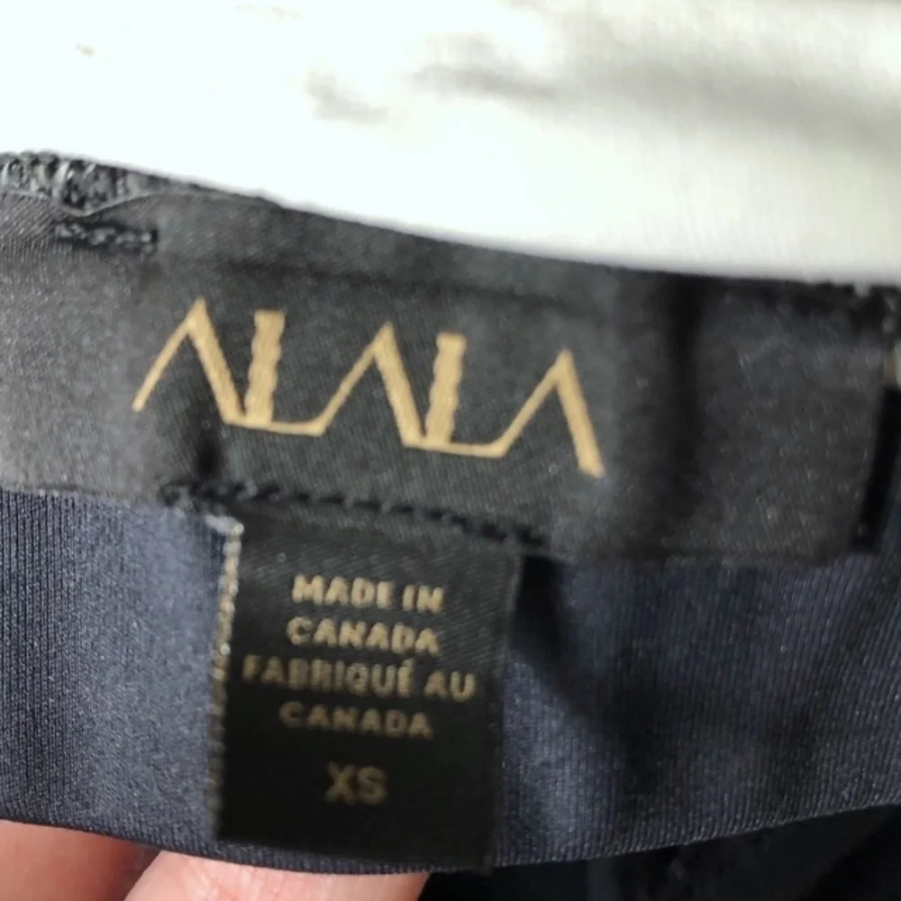 Alala Demi Sports Bra